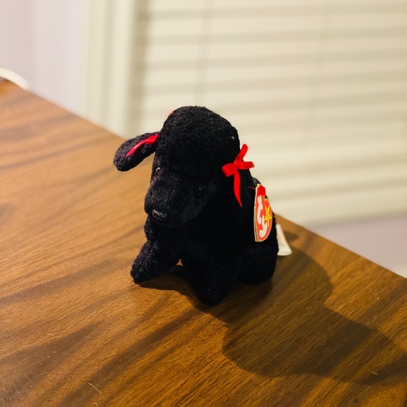 Ty Beanie Baby GiGi - Never Played With - Picture 1 of 1